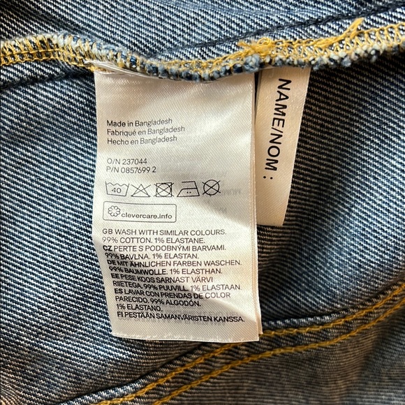 H&M Blue Jean Jacket Classic Trucker Style - Picture 4 of 5